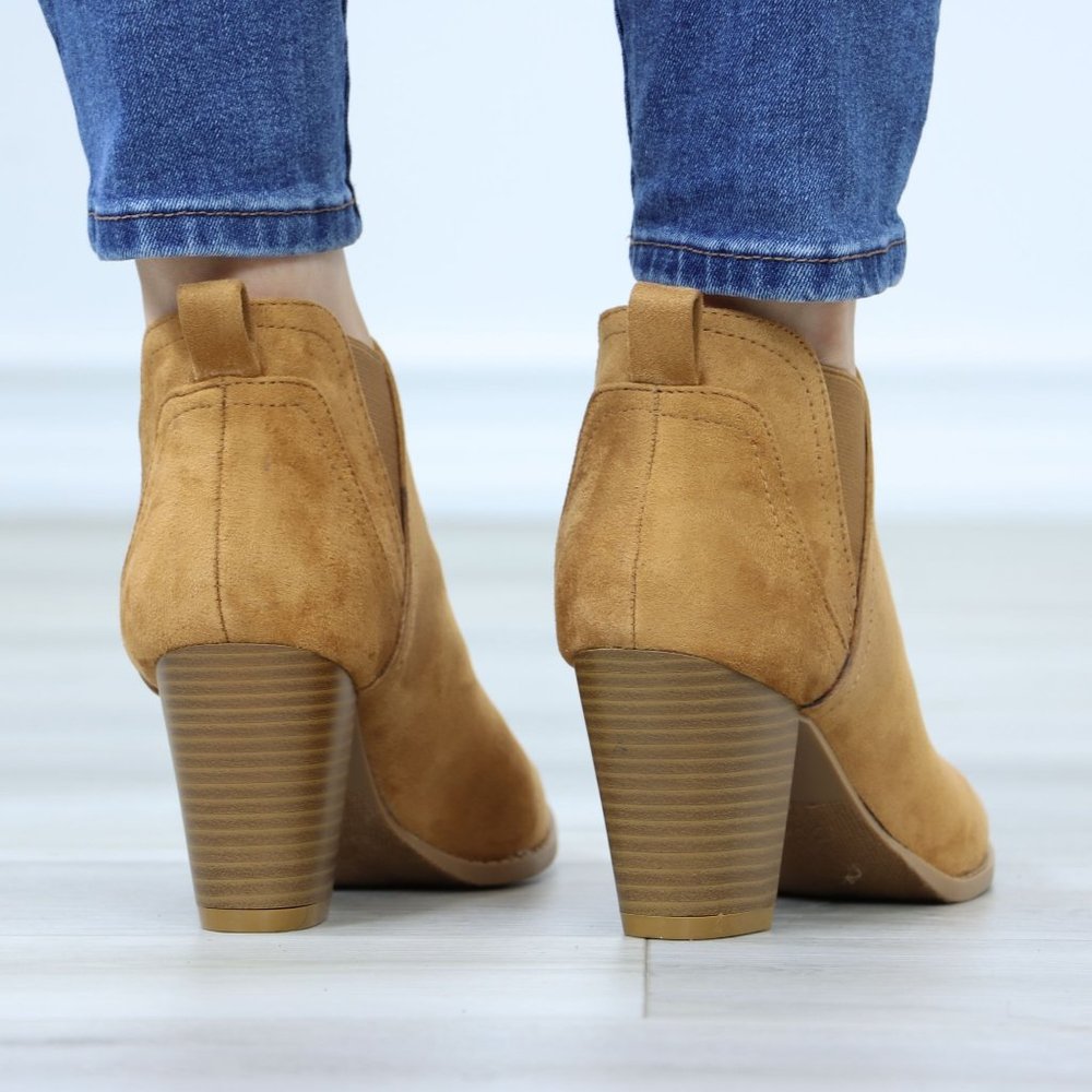 Chelsea Cone Block High Heeled Ankle Boots Brown Synthetic Suede - Picture 6 of 12